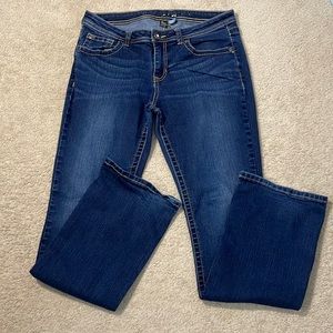 Modern fit Apt. 9 jeans - size 8